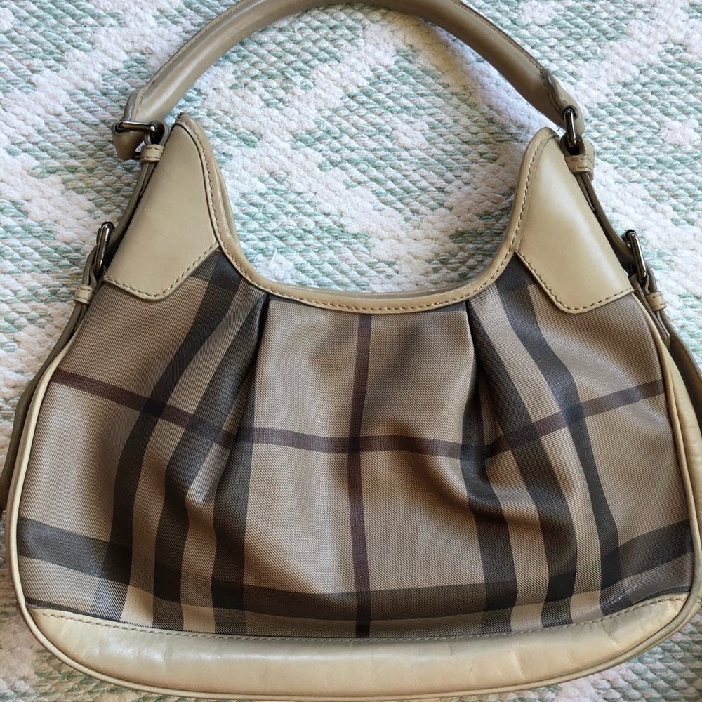 💯 Authentic Burberry Bag